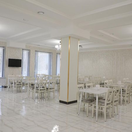 Status Hotel Karsi Kültér fotó